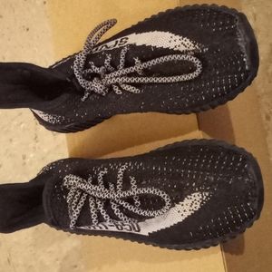 Sports Sneakers